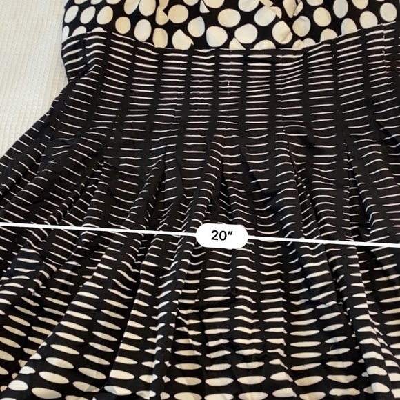 Calvin Klein Geometric Circle Print Black & White Dress Size 4 - Picture 9 of 16